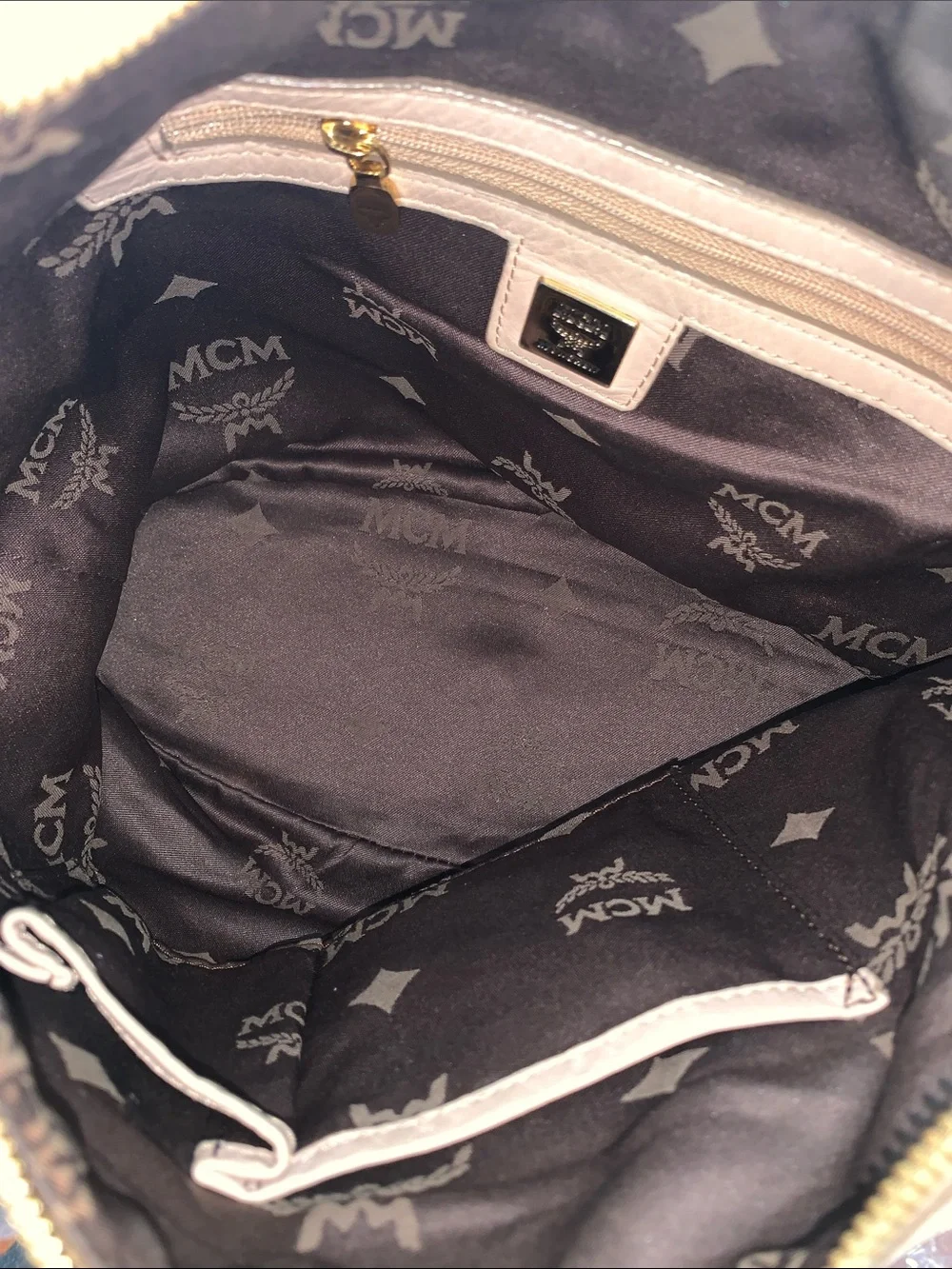 GUC MCM Beige Visetos Hobo Bag